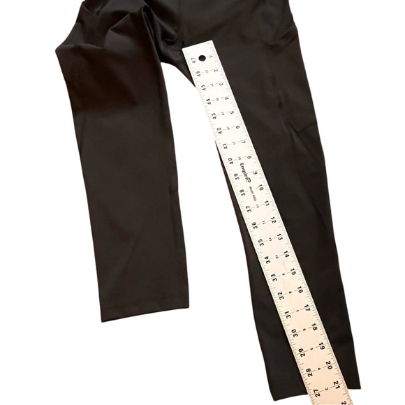 Outdoor Voices Zoom 21” Crop 1/2 Workout Gym Yoga Pant - Picture 4 of 6